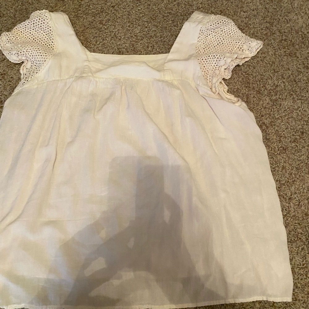 Old Navy Shirt. XL